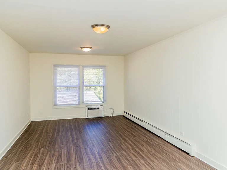 Gardenwood Apartments — Photo 28