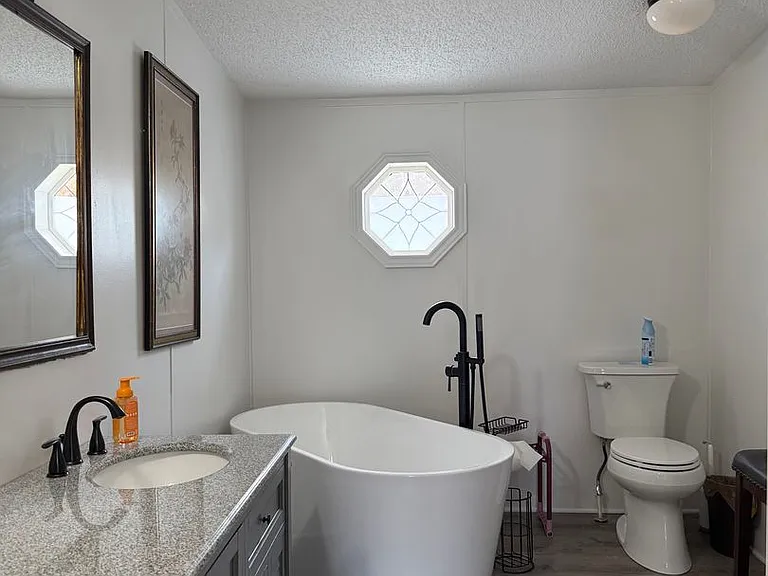 15 Asa Ct — Photo 16