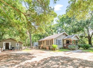 2516 W Clubhouse Rd, Mobile, AL 36605