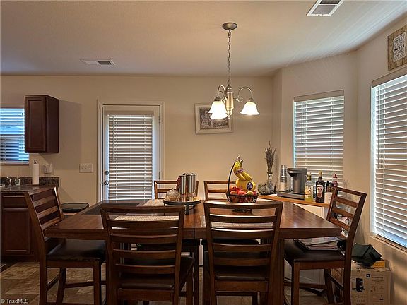 4th image of 1160 Brooksridge Way