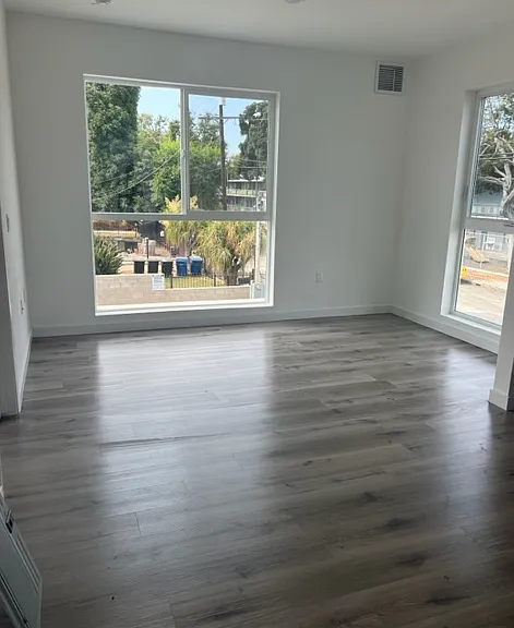 9416 Firth Blvd — Photo 4