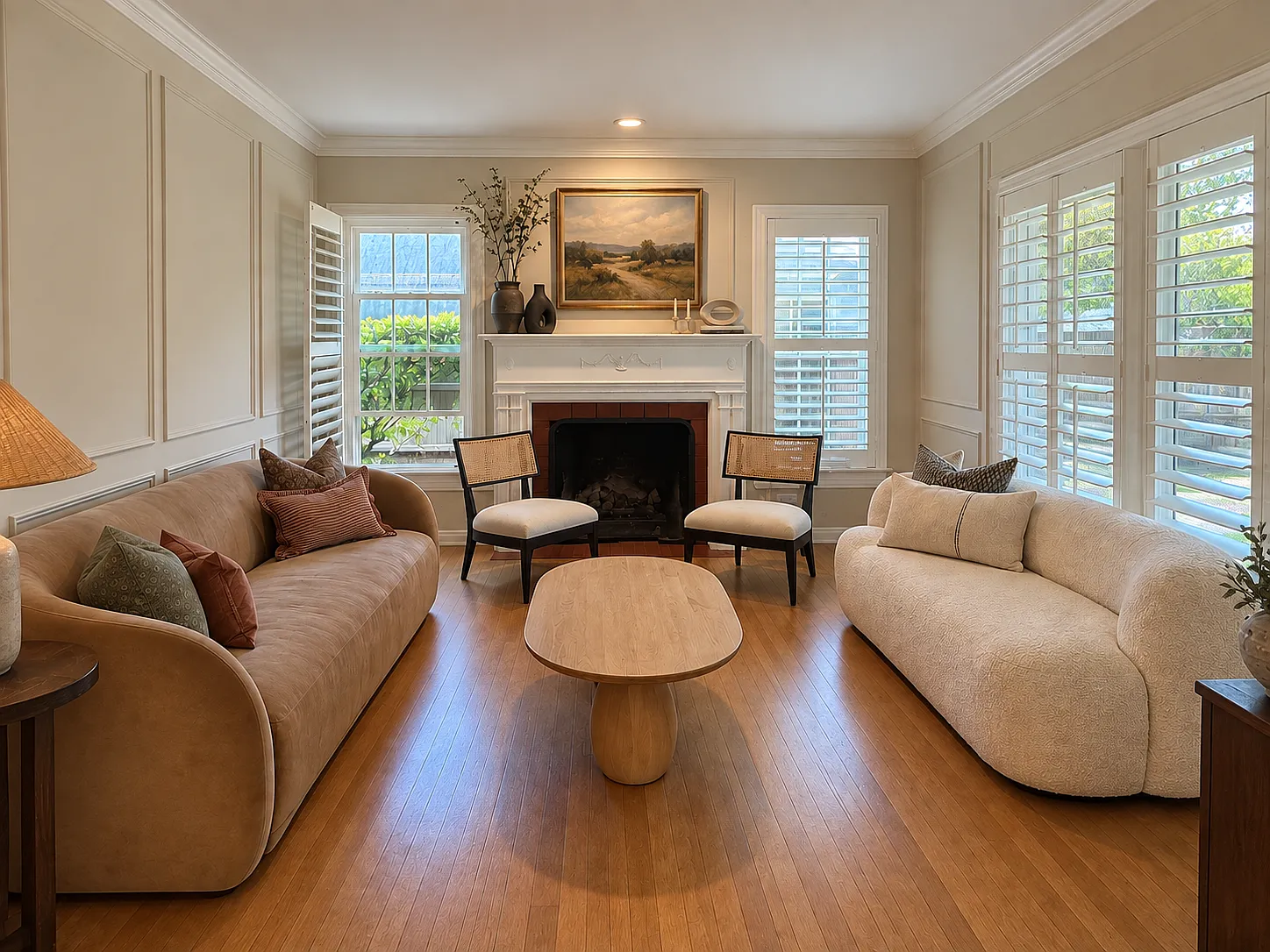 4 bed, 2.5 bath, 2323 sqft, $8,500 — Photo 2