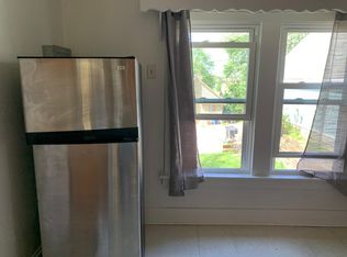 4660 Mayberry St #2, Omaha, NE 68106