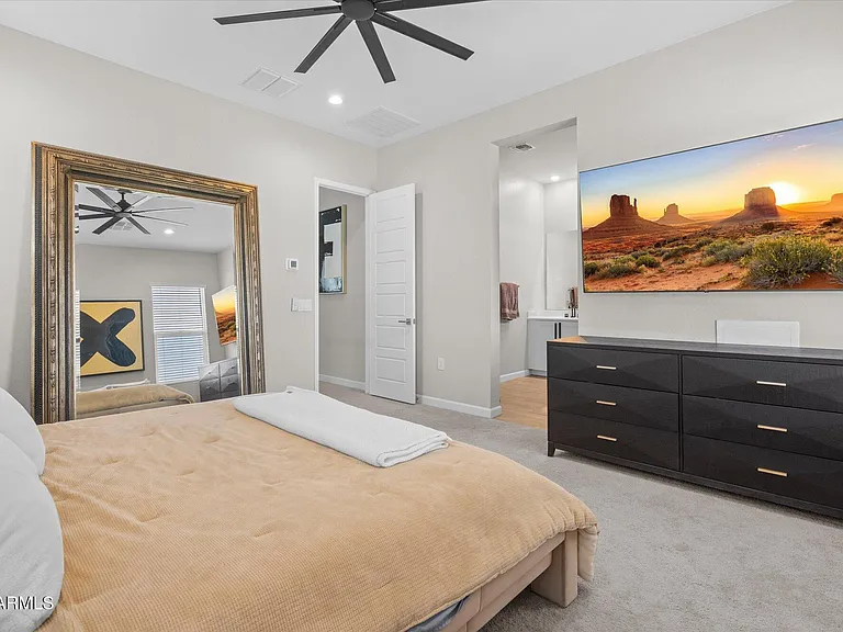 5041 E Woodridge Dr — Photo 11