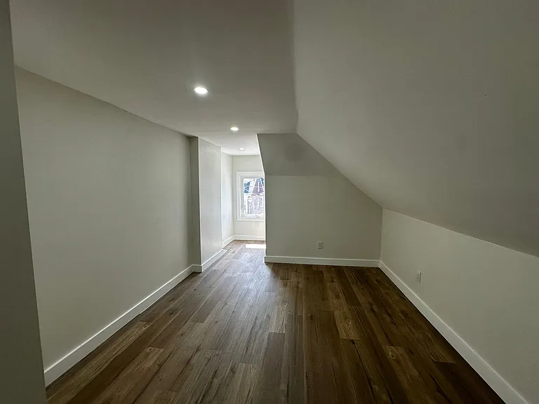 114 Hoffman Ave — Photo 21