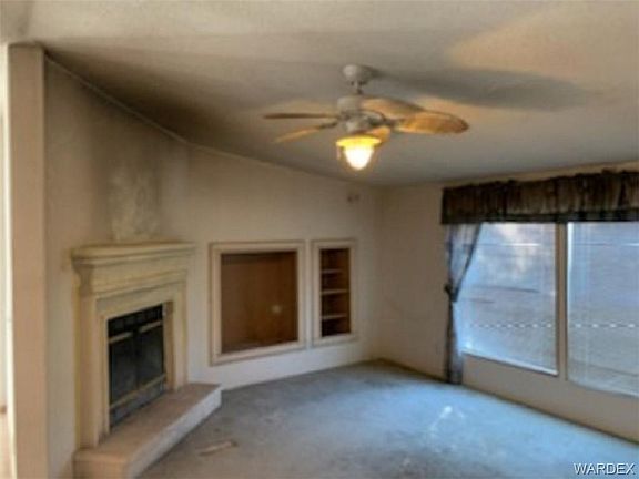 3rd image of 9551 S Evans Ln