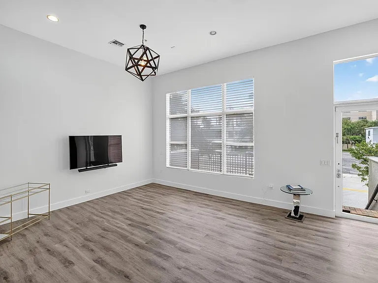 508 N Birch Rd #508 — Photo 9