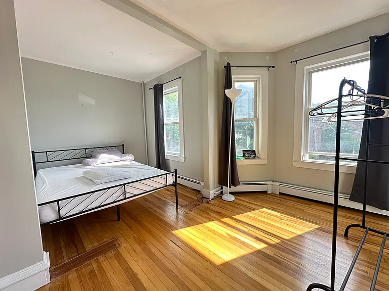 2A Sherman St #2-A — Photo 3