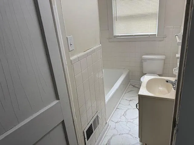 1055 Ebenezer Avenue Ext — Photo 15