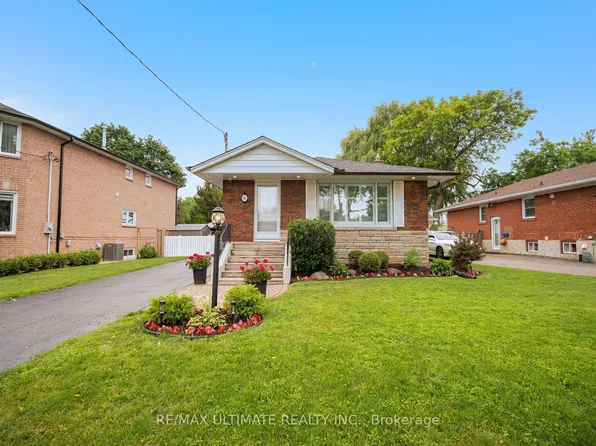 5 Mendip Cres, Toronto, ON M1P 1Y3