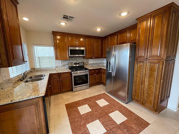 5th image of 9416 Canalino Dr