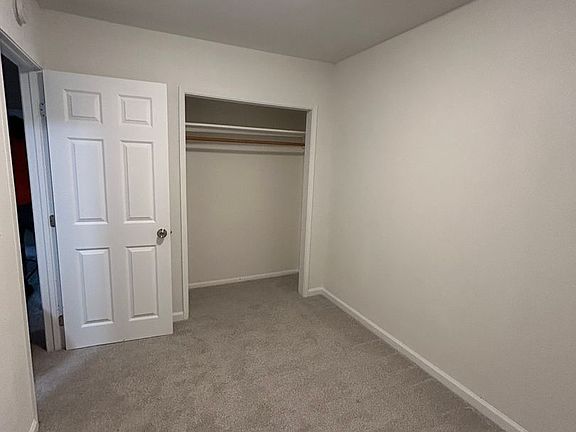 4th image of 1048 Reno Ave #3