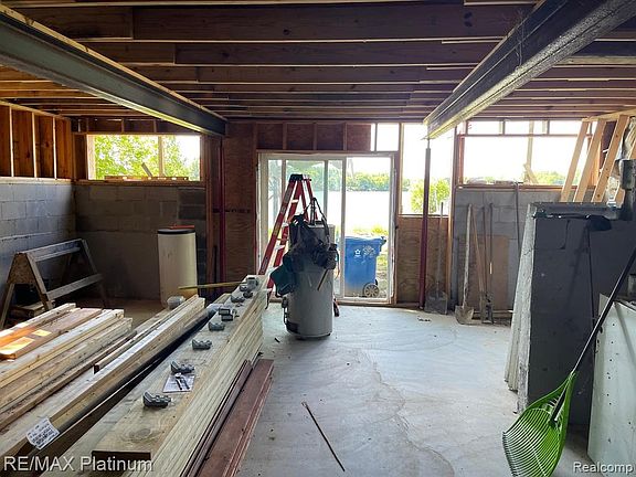 2nd image of 4025 Minnetonka Dr