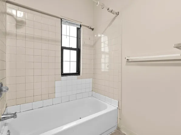26-28 Lawrence St, Hartford, CT