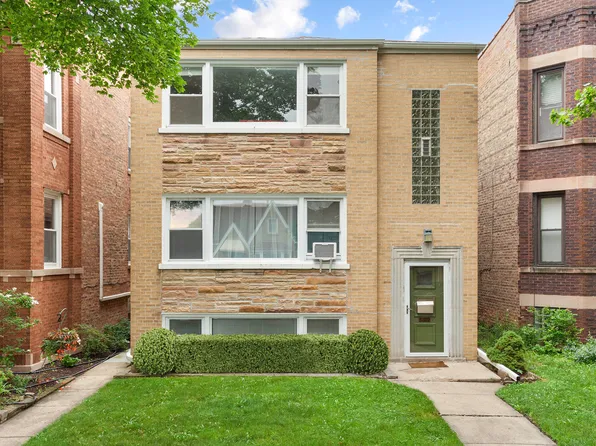 5022 N Mango Ave, Chicago, IL 60630