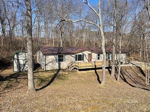 2nd image of 495 Grady Ln
