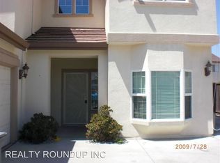 8232 Crichton Way, Elk Grove, CA 95758