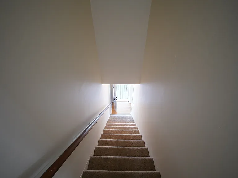 613 S Dewey St #1 — Photo 23