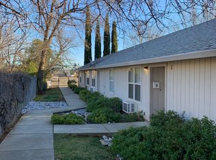 963 West St, Redding, CA 96001