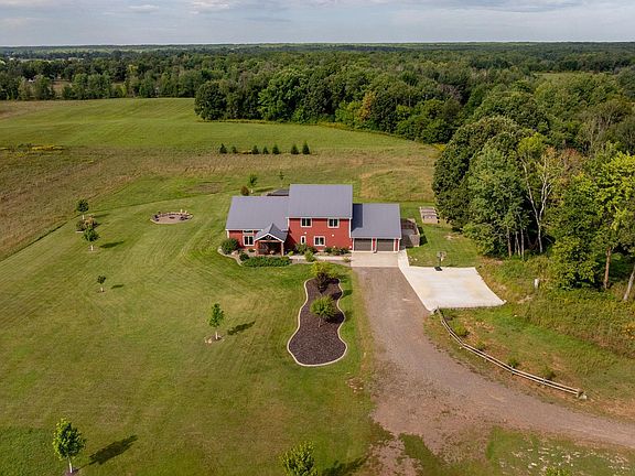 2nd image of 2233 Svendsen Rd