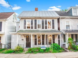 20 E 3rd St, Waynesboro, PA 17268