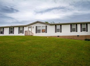 24284 Hillandale Rd, Abingdon, VA 24210