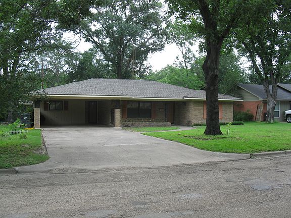 2nd image of 2122 W 1st Ave