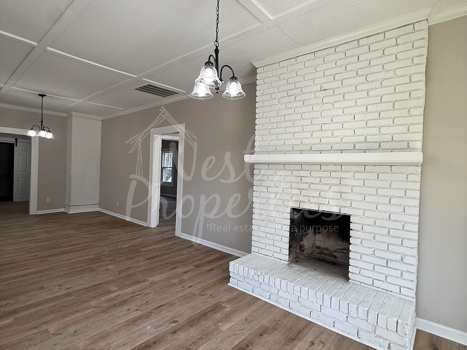 410 Law Street - 1 — Photo 3