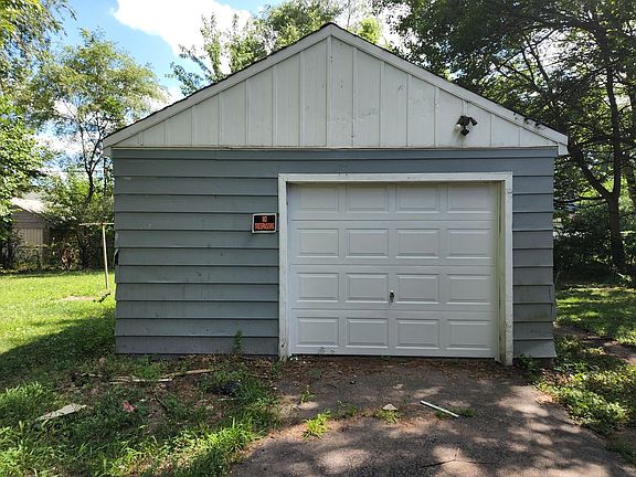 2nd image of 3012 W Krause Ave