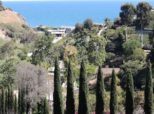 21956 Carbon Mesa Rd, Malibu, CA 90265