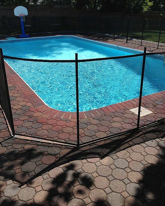 In ground pool 
