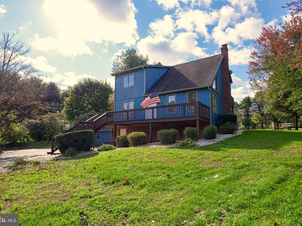 29 Observation Site Rd, Conestoga, PA 17516