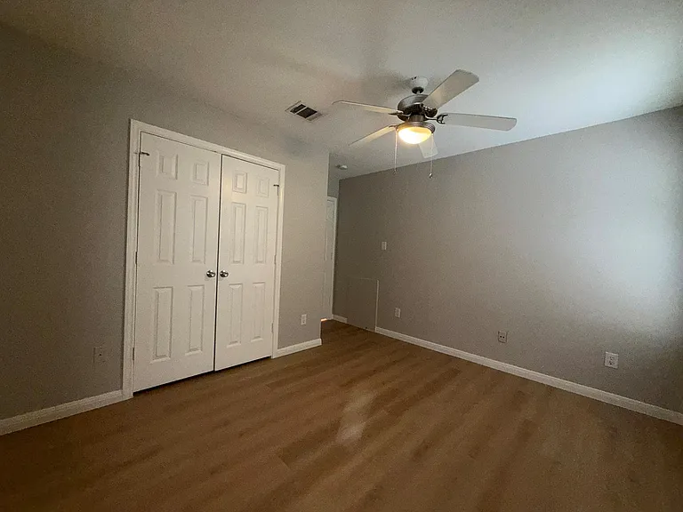 2906 Kestrel Dr #B — Photo 22