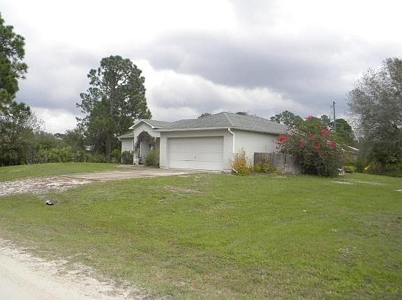 4th image of 8216 102nd Ct
