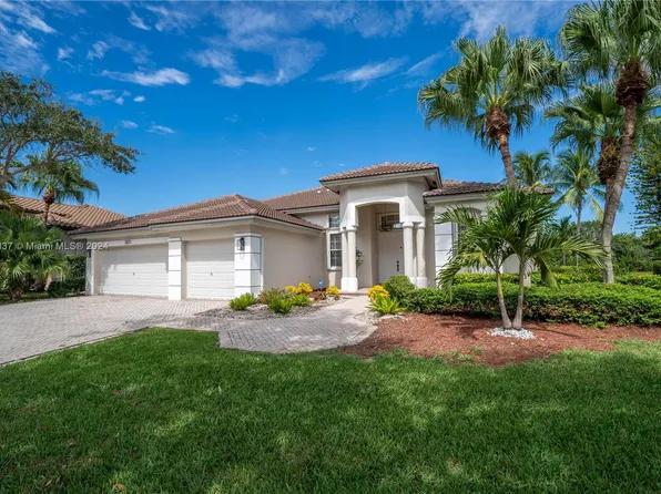 16751 NW 20th St, Pembroke Pines, FL 33028