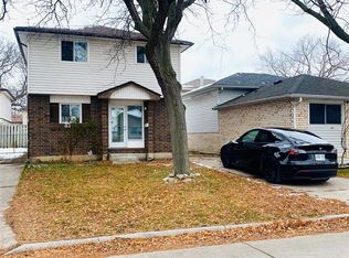 8324 Gregory Pl, Windsor, ON N8S4N4