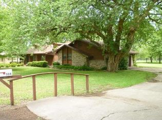 504 Rainey St, Bonham, TX 75418
