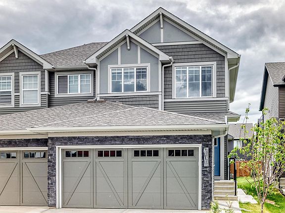 2nd image of 2163 Muckleplum Cres SW