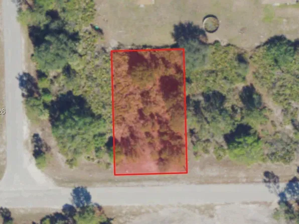 2716 51st St W, Lehigh Acres, FL 33971