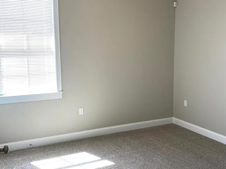 3427 Ammon Dr — Photo 11