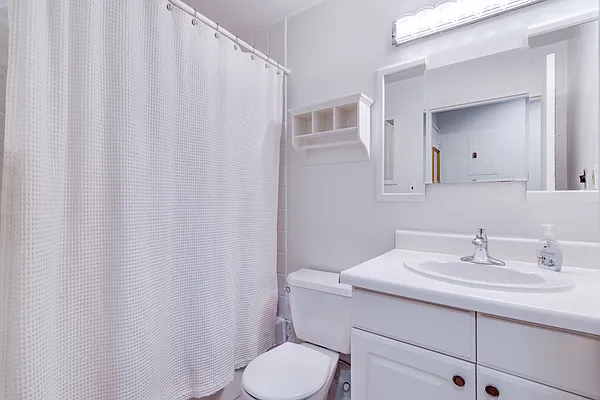 Rented by Loftey LLC | media 19