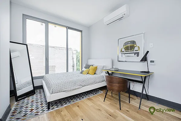 Rented by City View Living | media 150