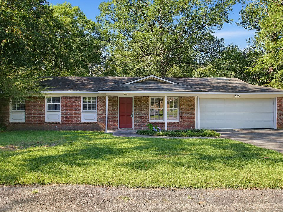 1st image of 210 Elliott Dr