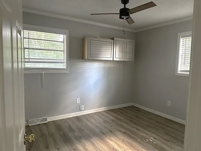 116 Hyde Cir #A — Photo 8