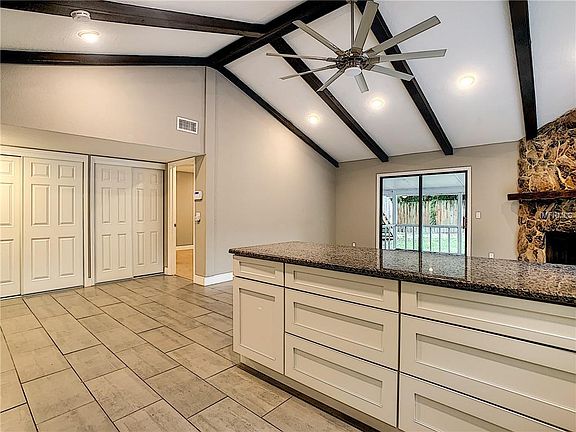 4th image of 131 Forest Ln