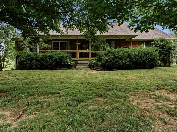 2603 Holland Rd, Scottsville, KY 42164