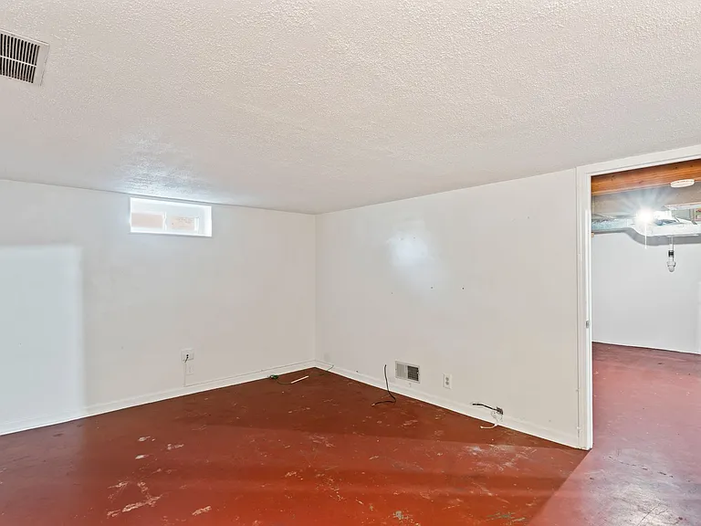 4227 Hillbrook Dr — Photo 20