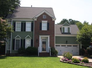 1816 Misty Hollow Ln, Apex, NC 27502