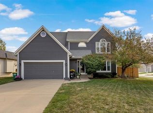 271 W Westhoff Pl, Gardner, KS 66030