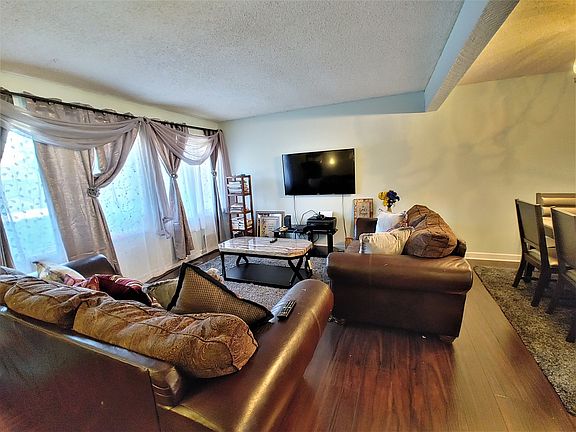 4th image of 5563 Santa Cruz Dr